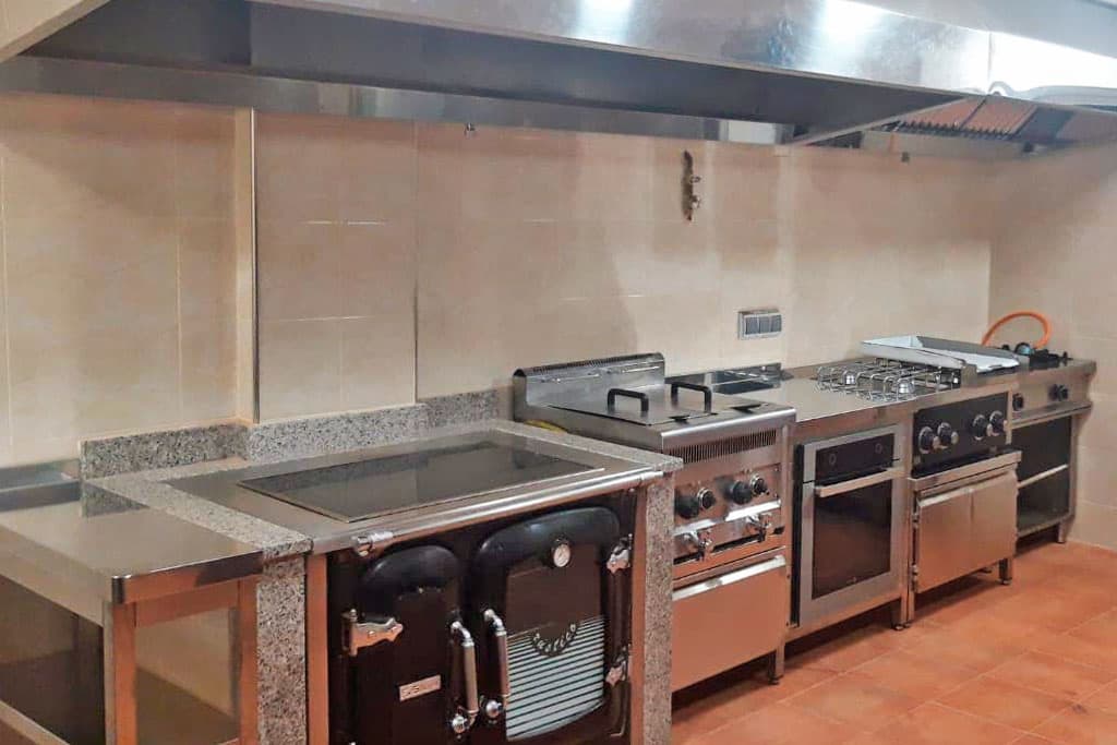 Comprar mobiliario de hostelería a medida en Pontevedra