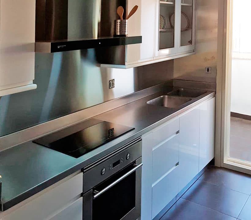 Decoración en acero inoxidable en Pontevedra